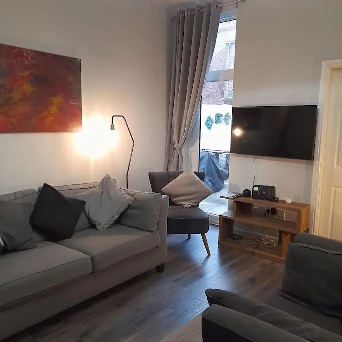Cosy Jesmond 3 Bed Apartment - Fantastic Location