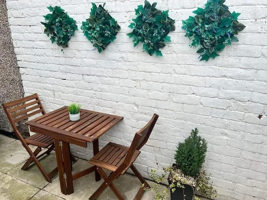 Cosy Jesmond 3 Bed Apartment - Fantastic Location