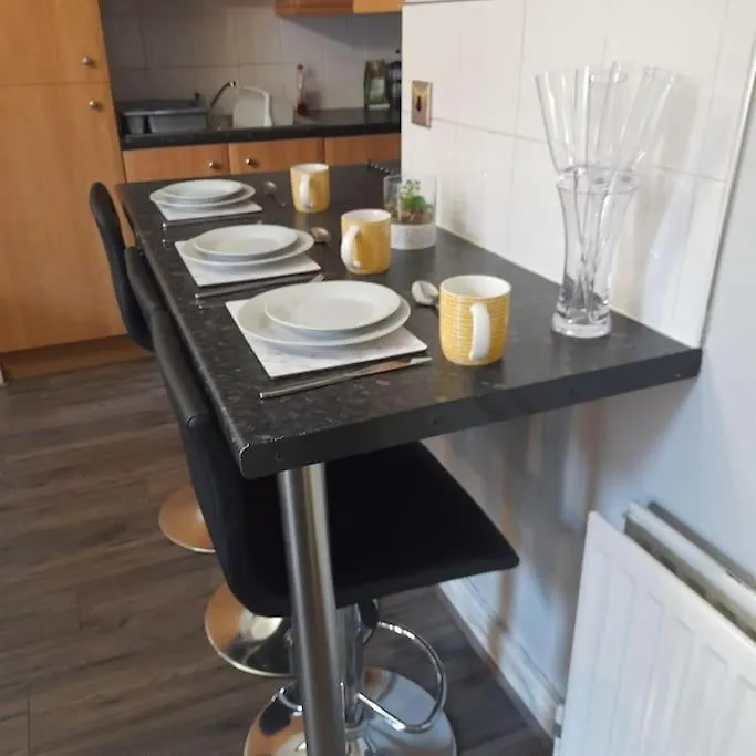 Cosy Jesmond 3 Bed Apartment - Fantastic Location